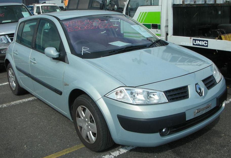  Renault Megane (2004-2008) :  1